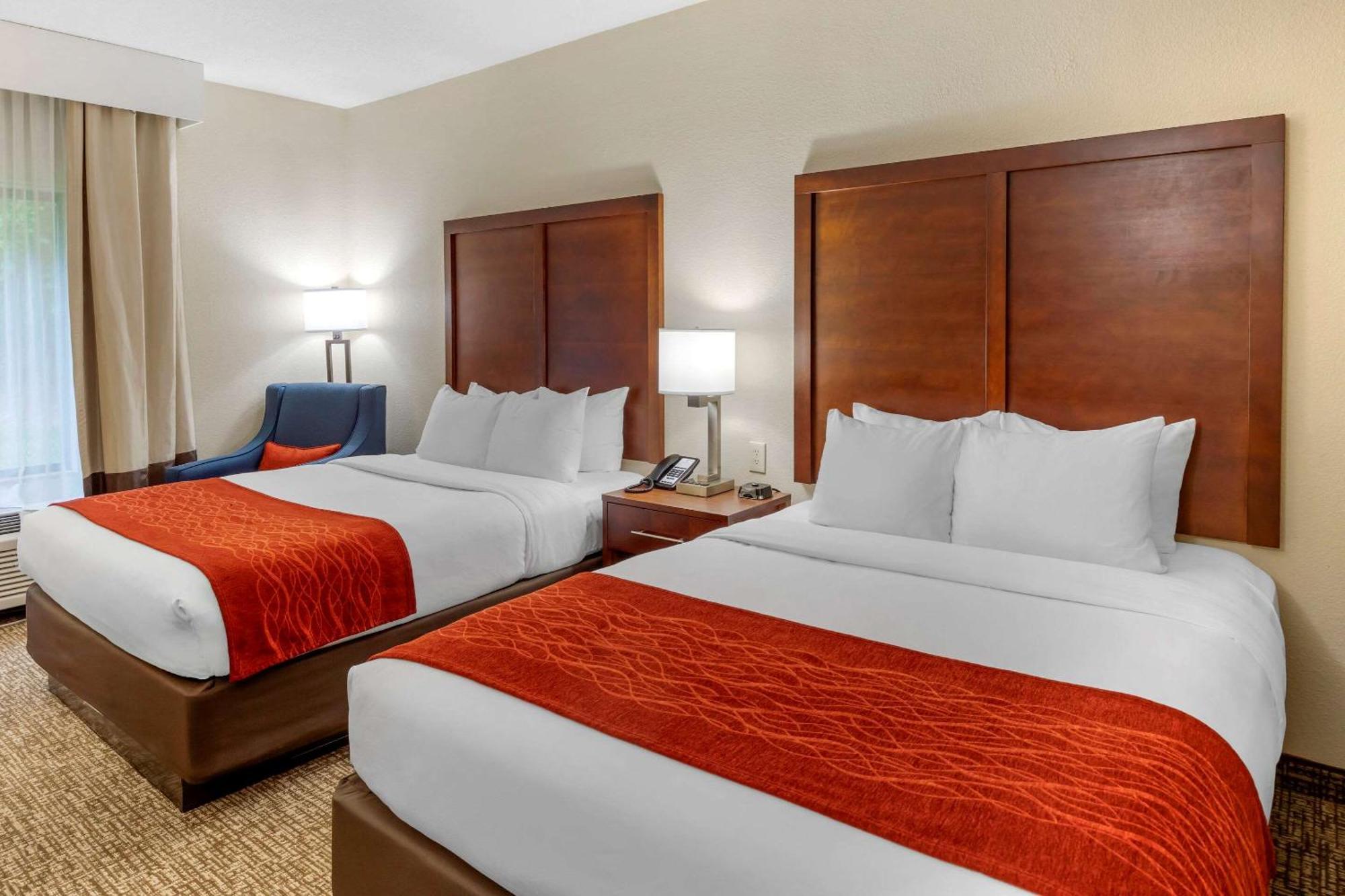 Queen Room with Two Queen Beds - Non-Smoking
