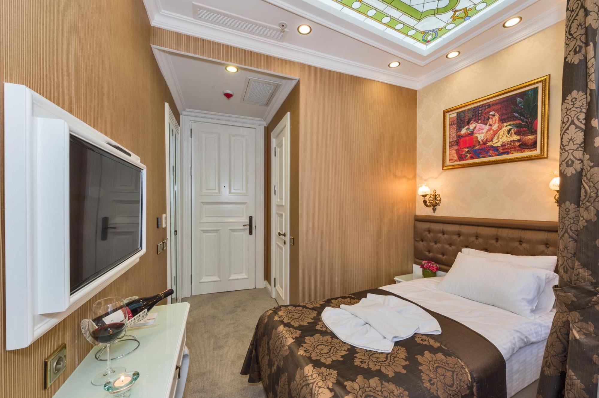 Economy Double Room