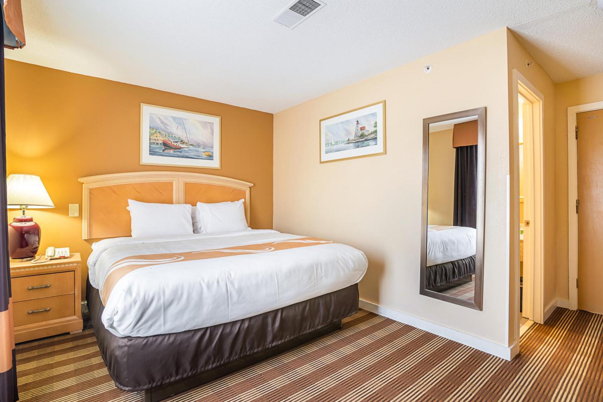 King Room