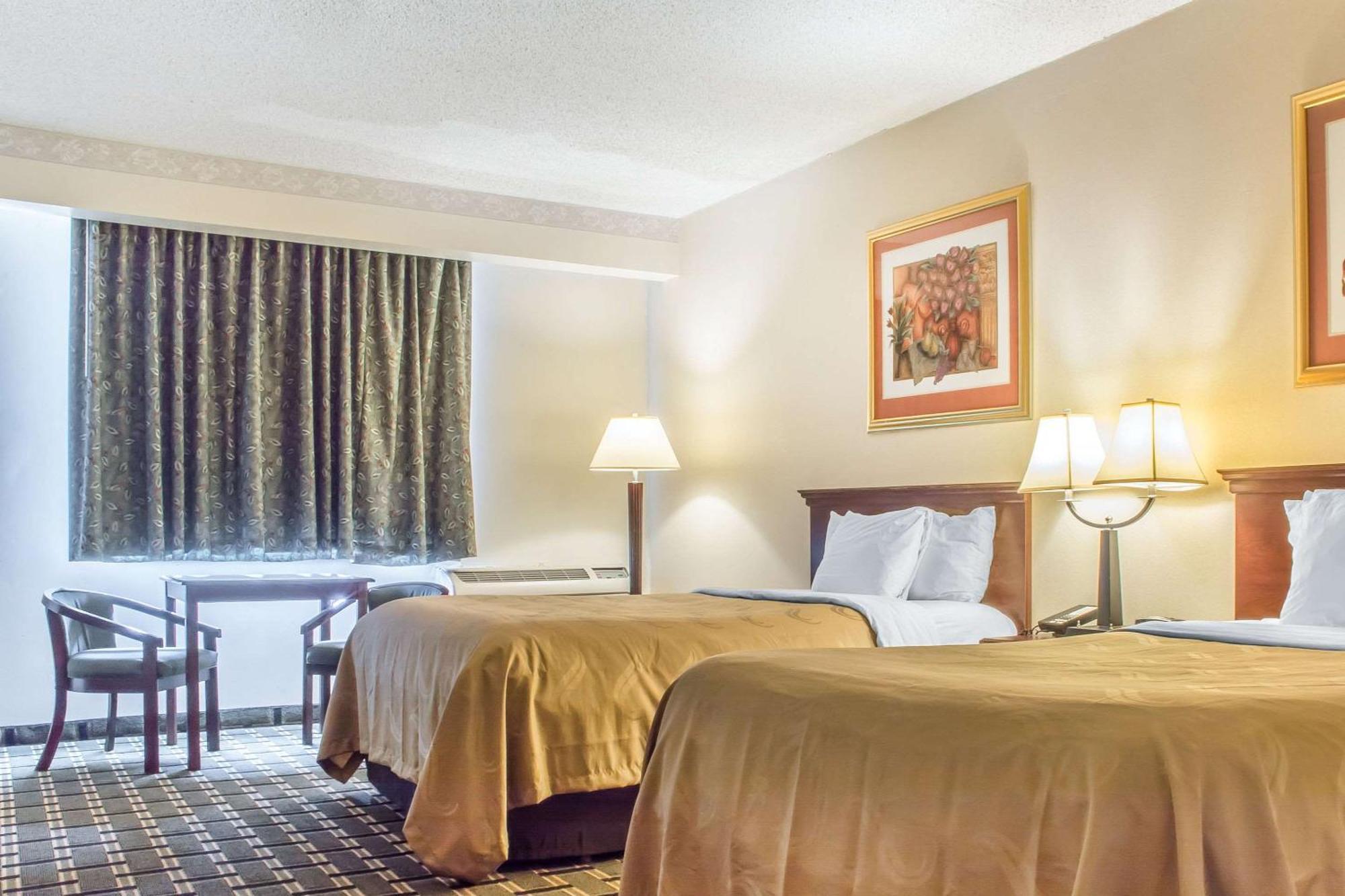 Double Room with Two Double Beds - Non-Smoking