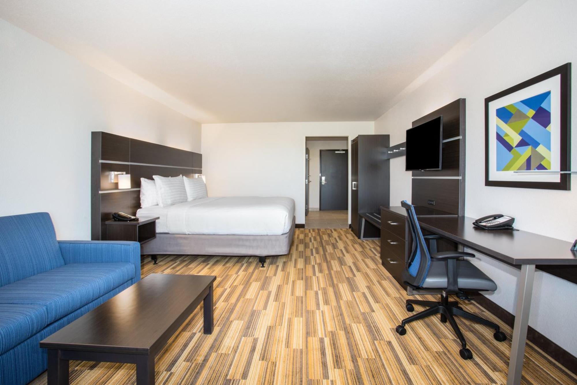 King Suite with Sofa Bed