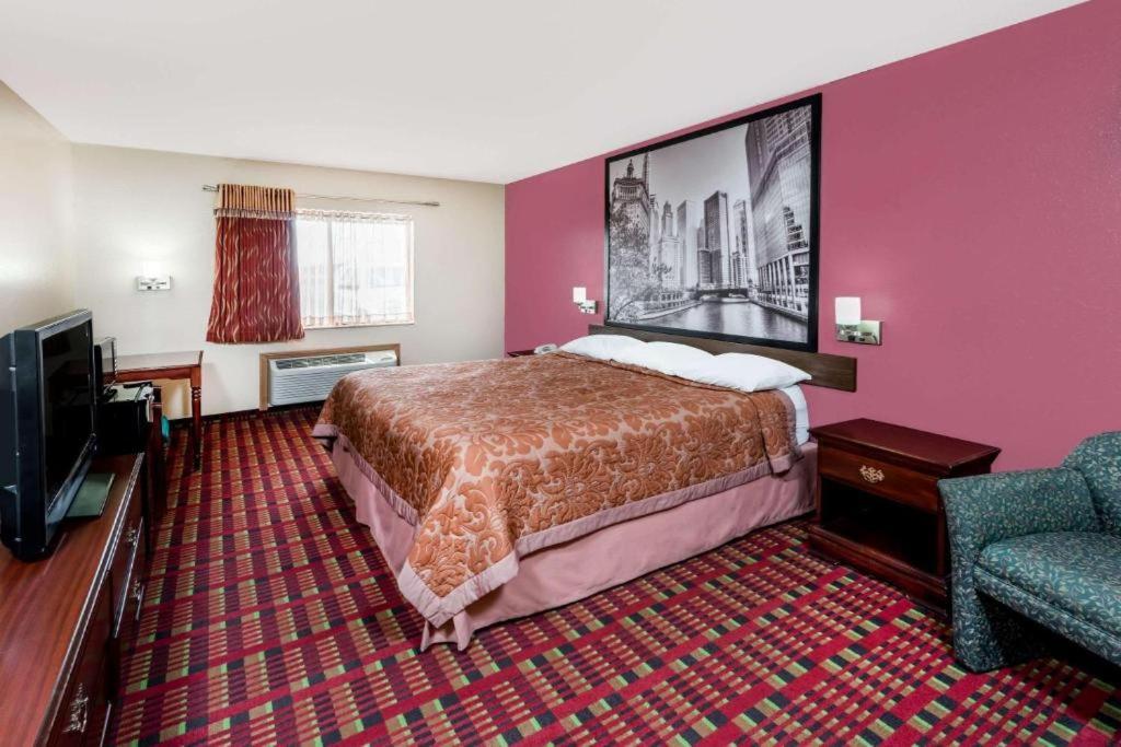 King Room - Non-Smoking