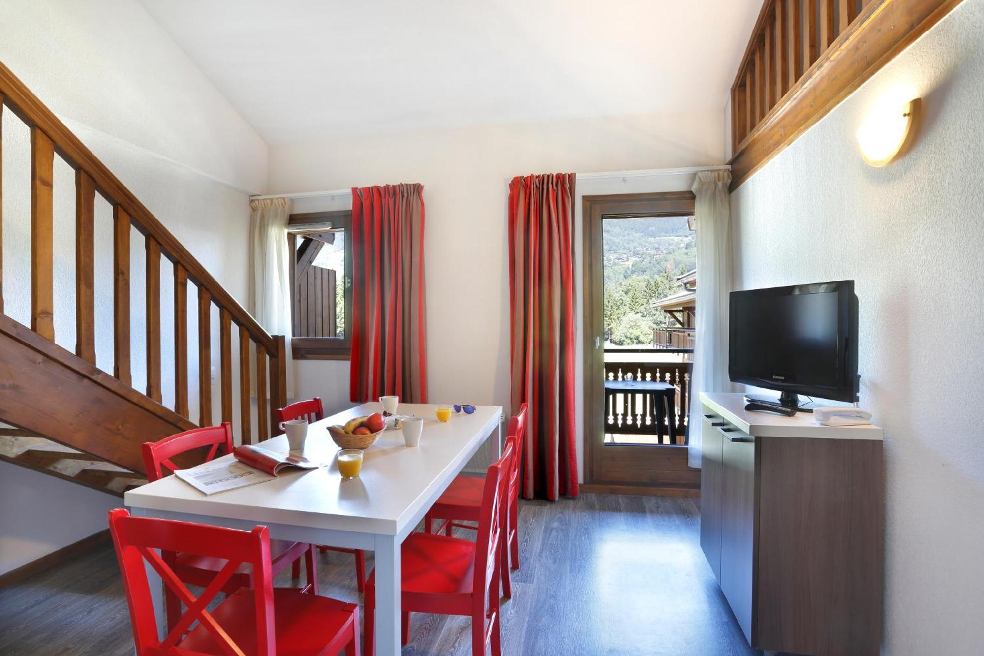 1 Bedroom Apartment sleeping area