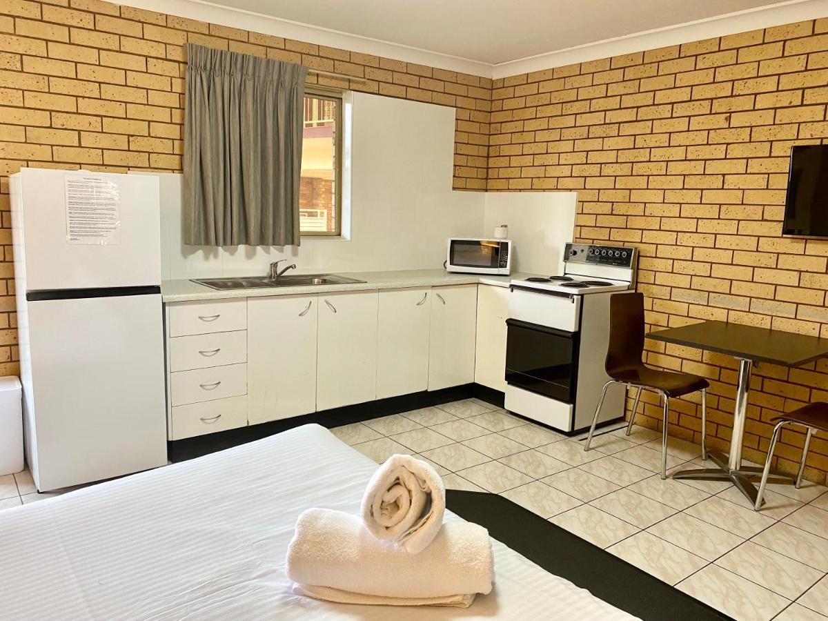 One-Bedroom Apartment (Non Pet-Friendly)