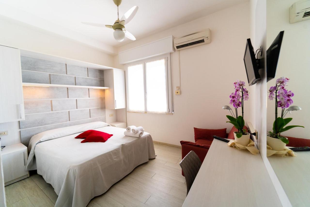 Standard Double or Twin Room,1499265382:JPEG