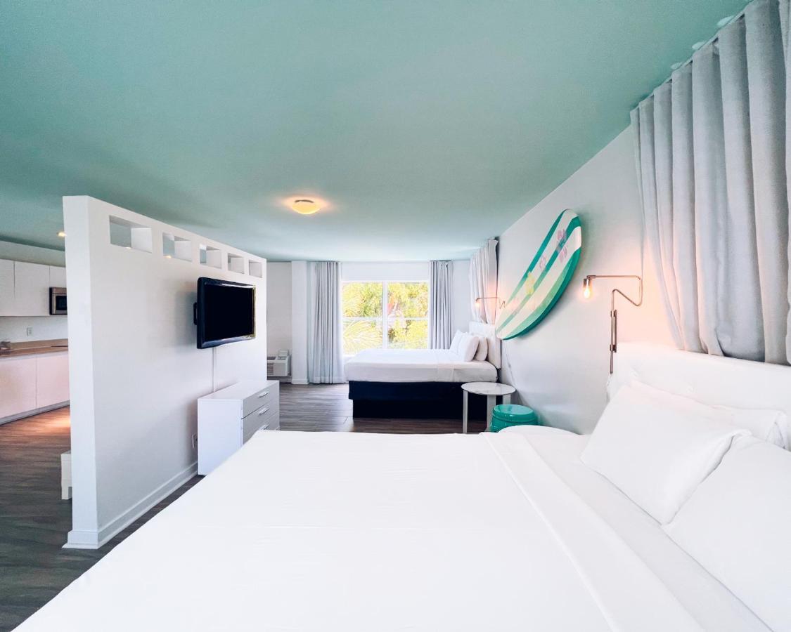 One-Bedroom King Room with Two King Beds