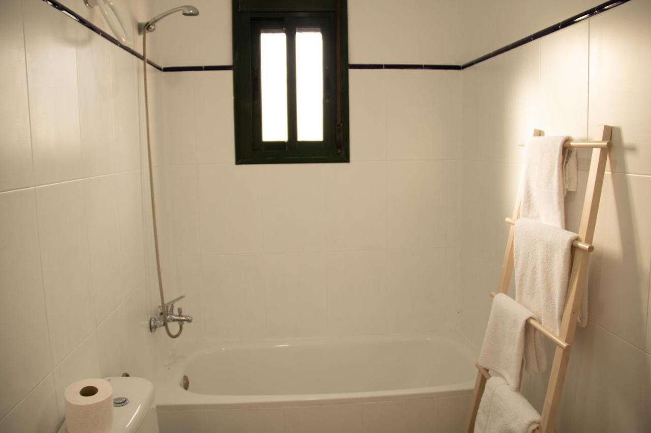 Double or Twin Room Private Bathroom,1293375322:JPEG