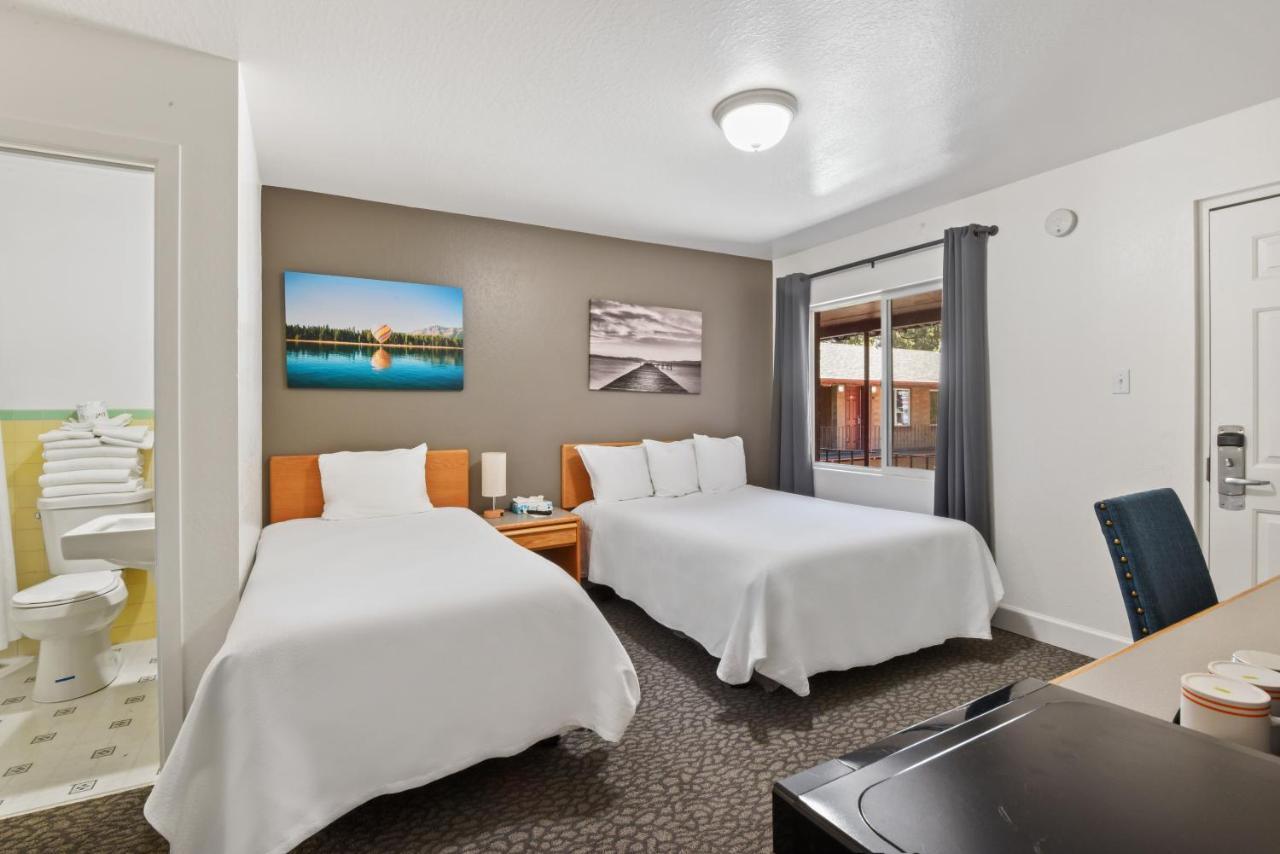 Standard Double Room,1294092619:JPEG