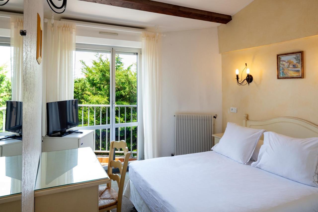 Double Room with Shower