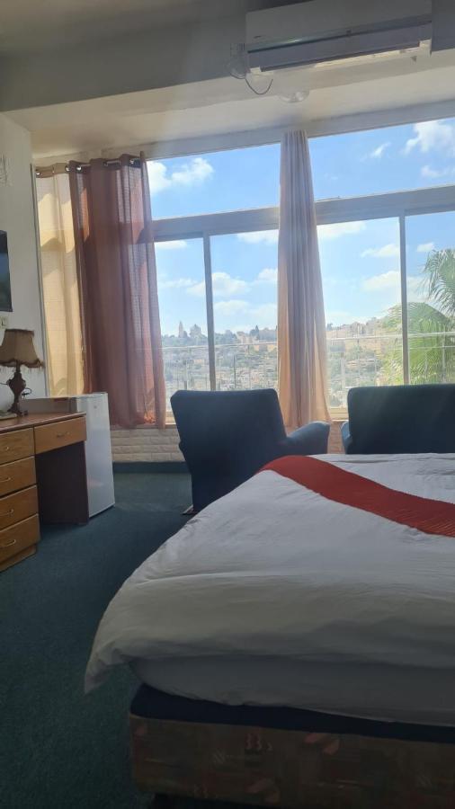 Quadruple Room with Mountain View