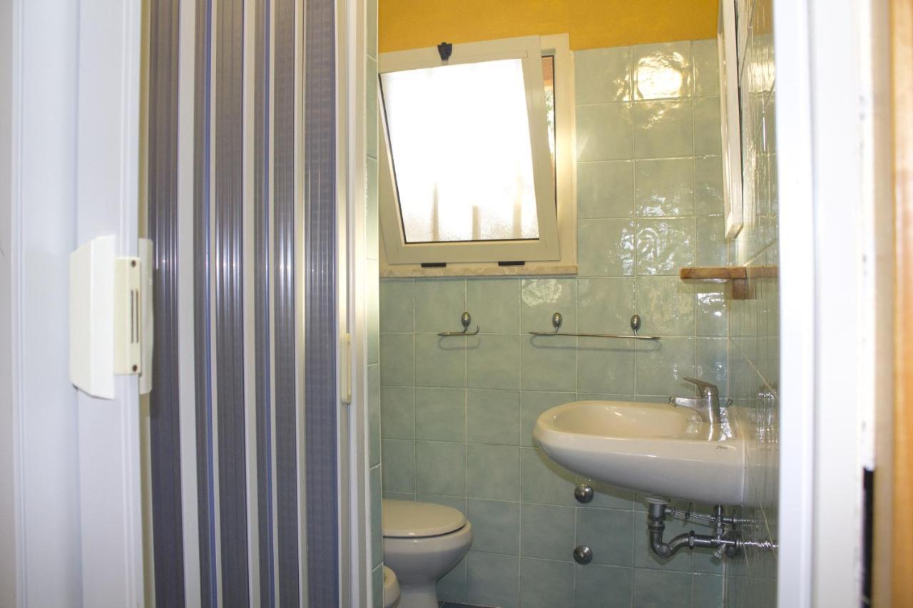 Double Room,1297702201:JPEG