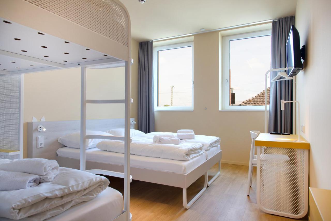 Quadruple Room,1298787634:JPEG
