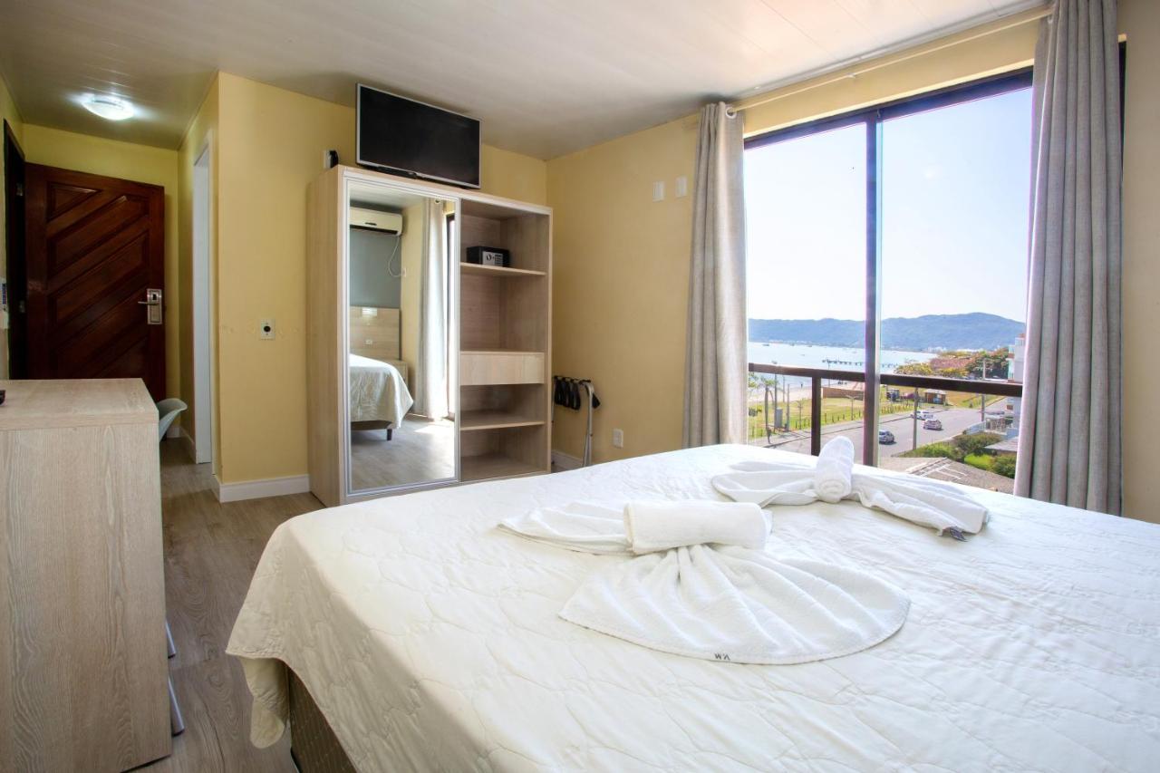 Deluxe Double Room Side Sea View