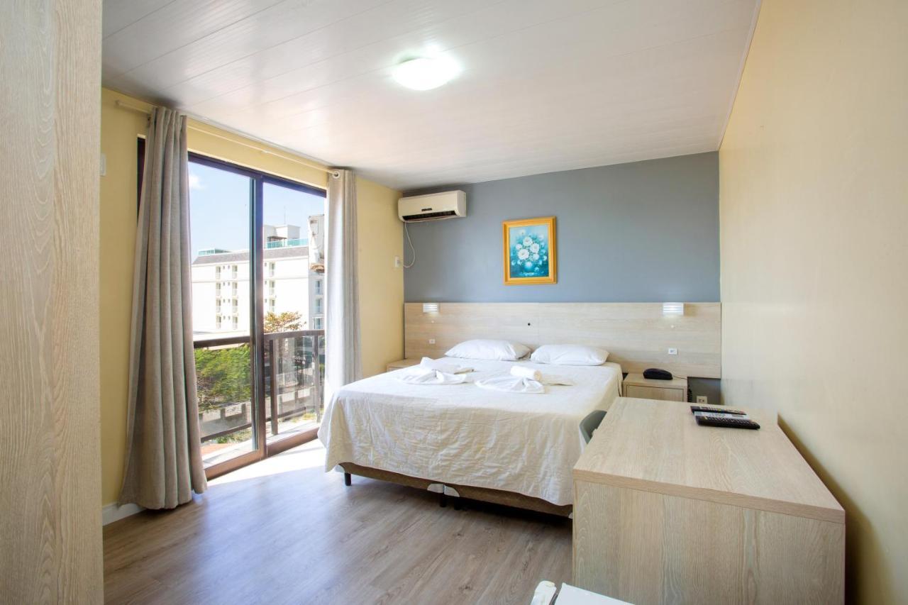 Standard Double Suite