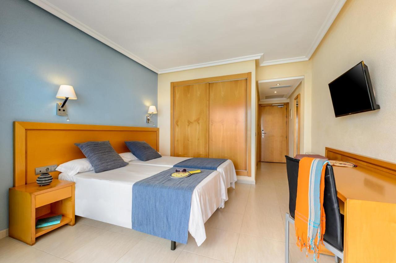 Twin Room Sea View