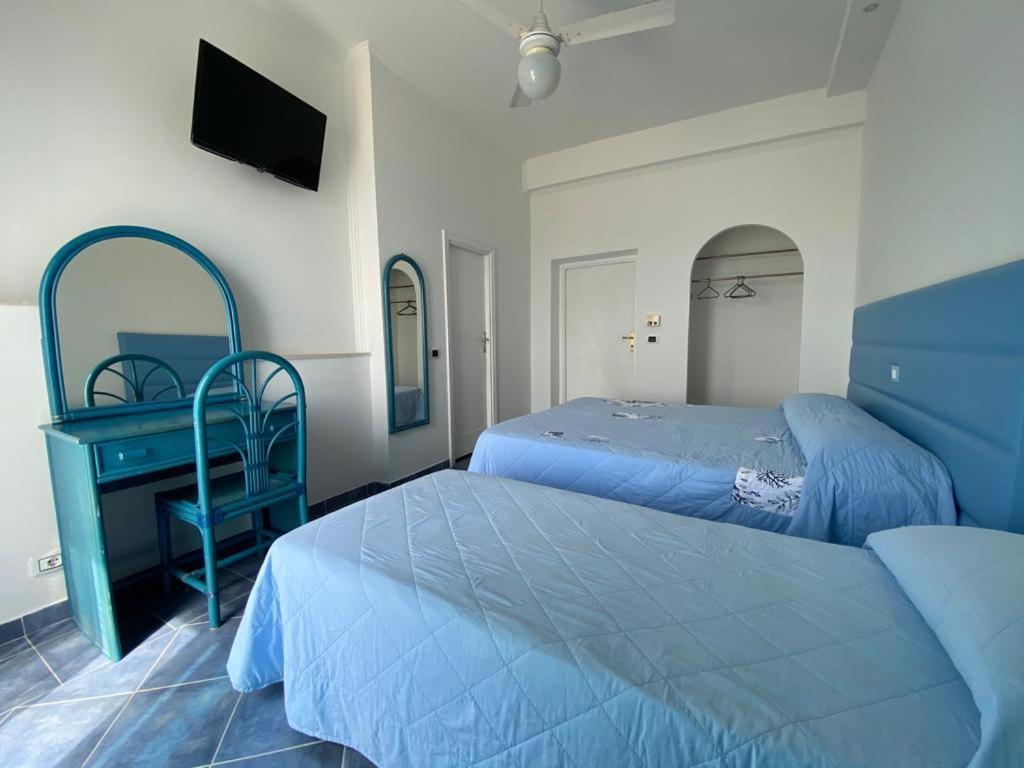 Standard Triple Room Sea View,1317738382:JPEG