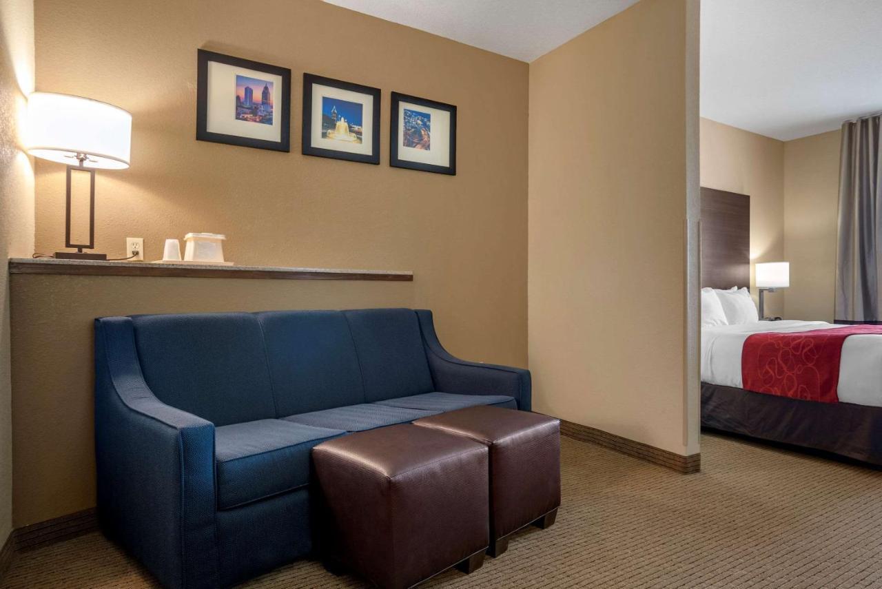 Suite with Two Double Beds - Accessible/Non-Smoking