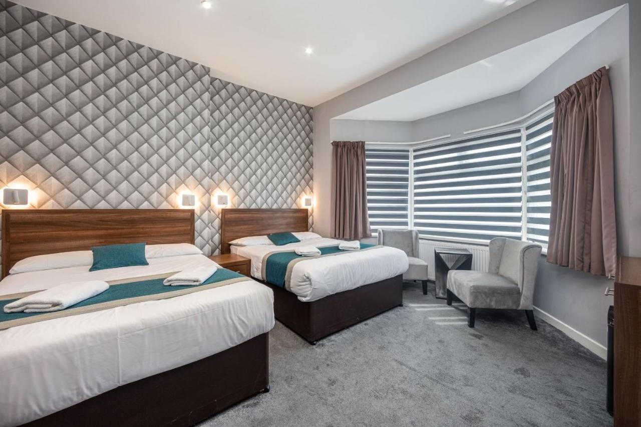 Quarto Familiar (4 Adultos)