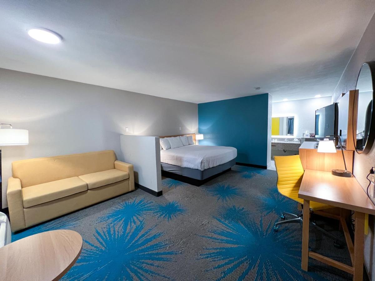 King Room - Mobility Access/Non-Smoking