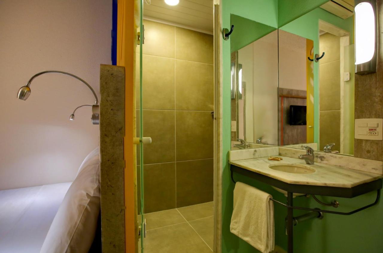 Quarto Duplo Standard