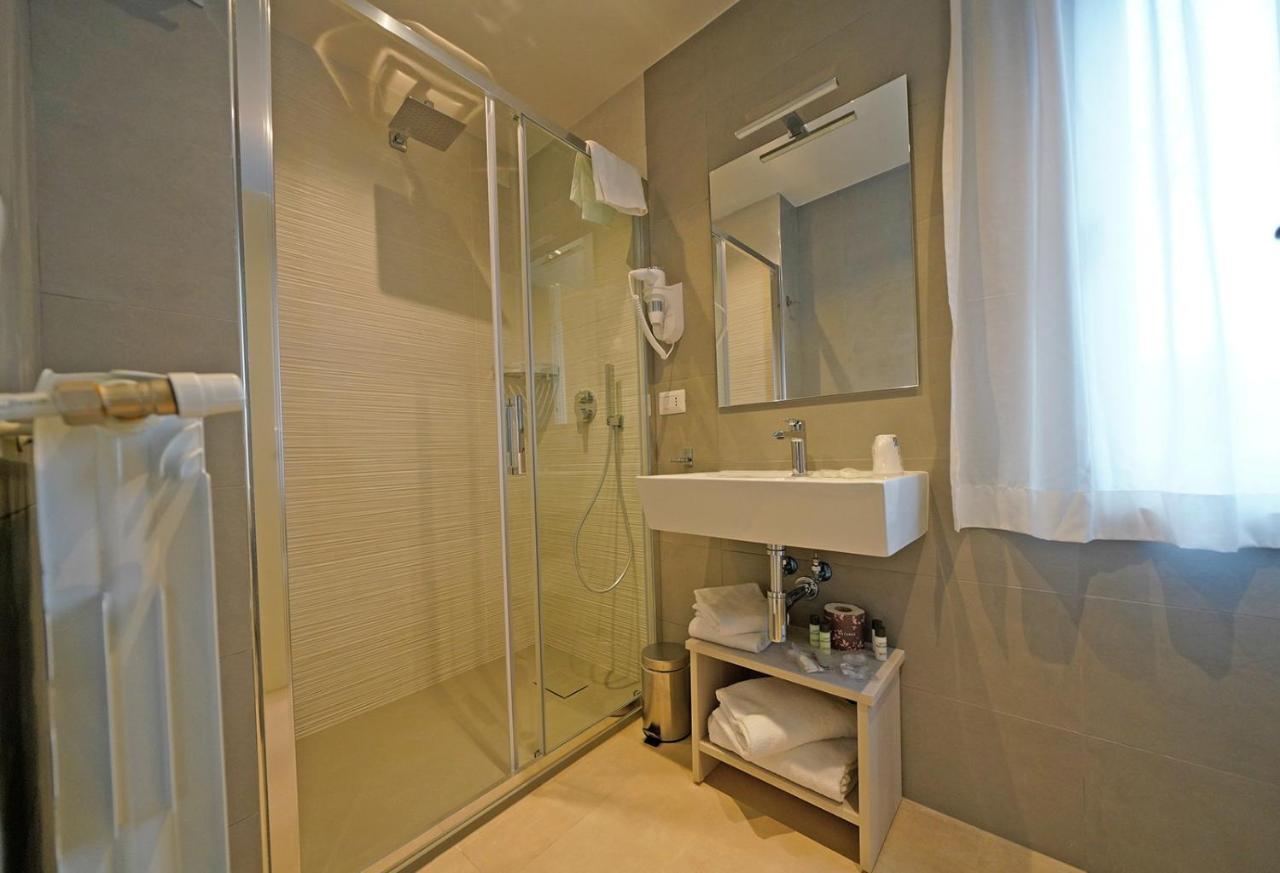 Deluxe Double or Twin Room Balcony