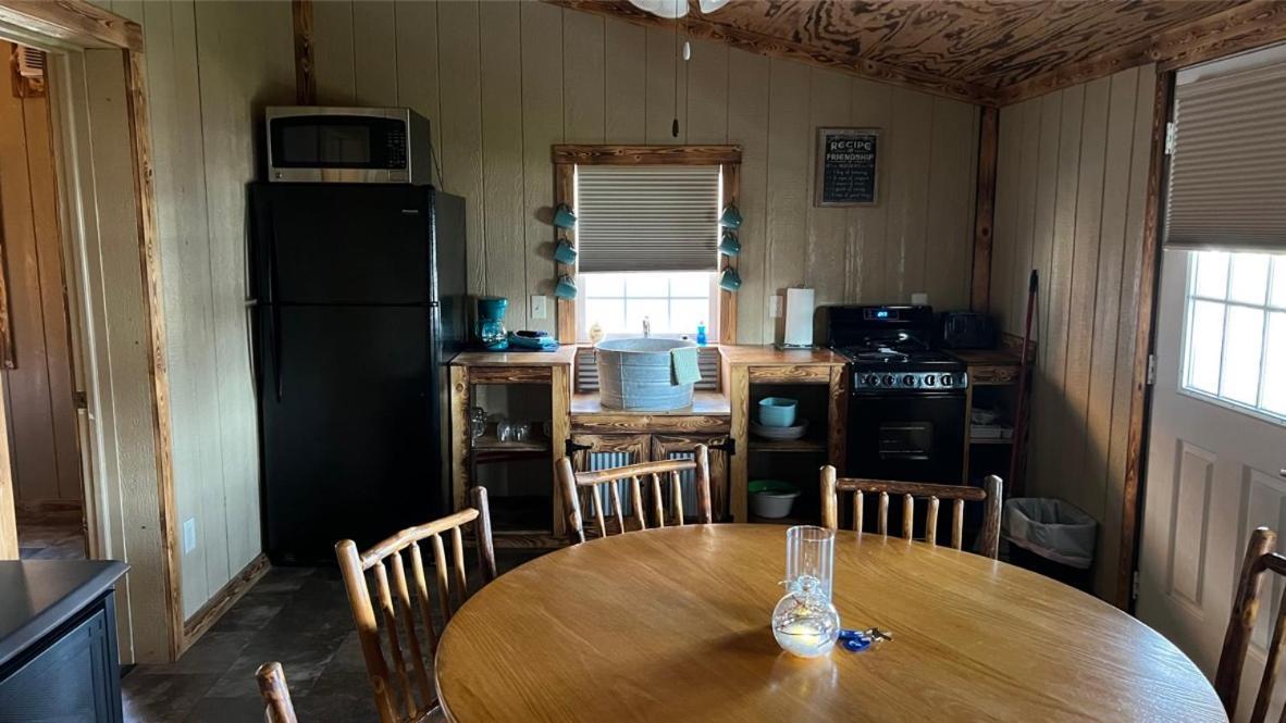 Two-Bedroom Suite,1550868577:JPEG