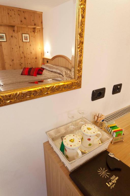 Junior Suite,239987217:JPEG