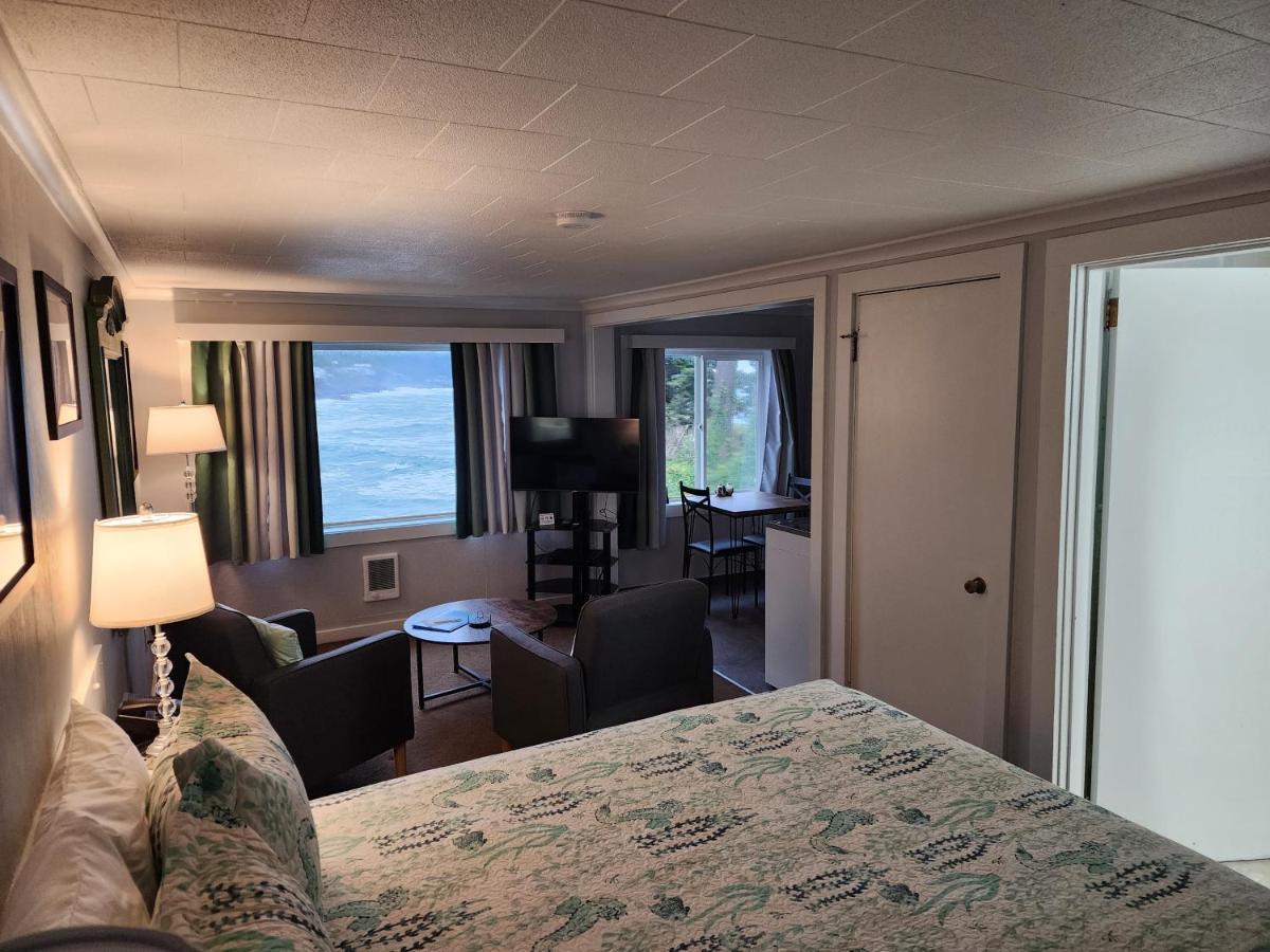 Queen Room with Sea View