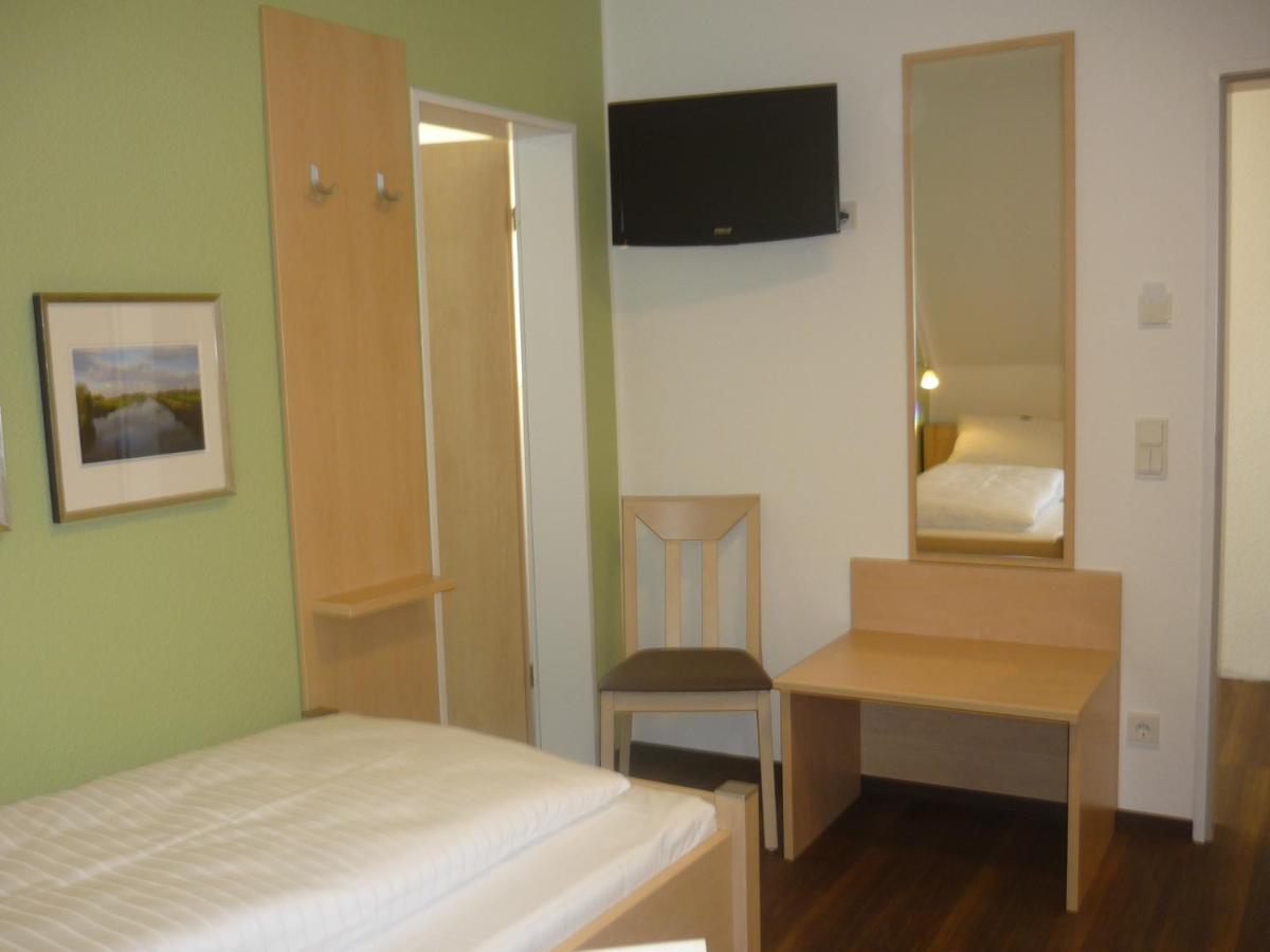 Twin Room Private Bathroom