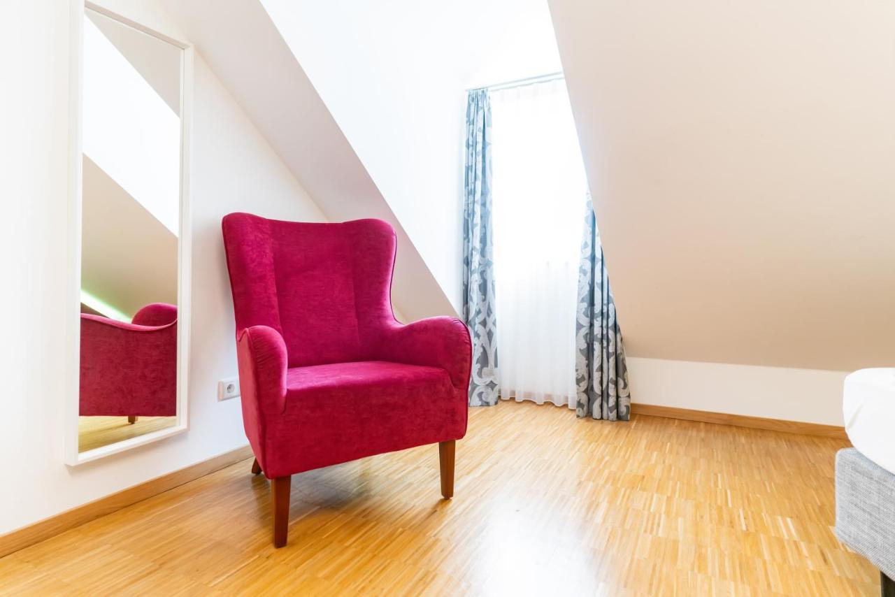 Superior Single Room