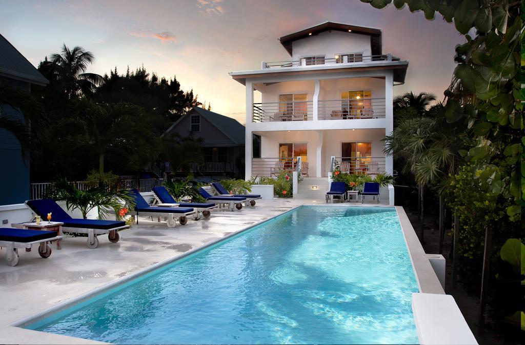 Queen Suite with Sea View
