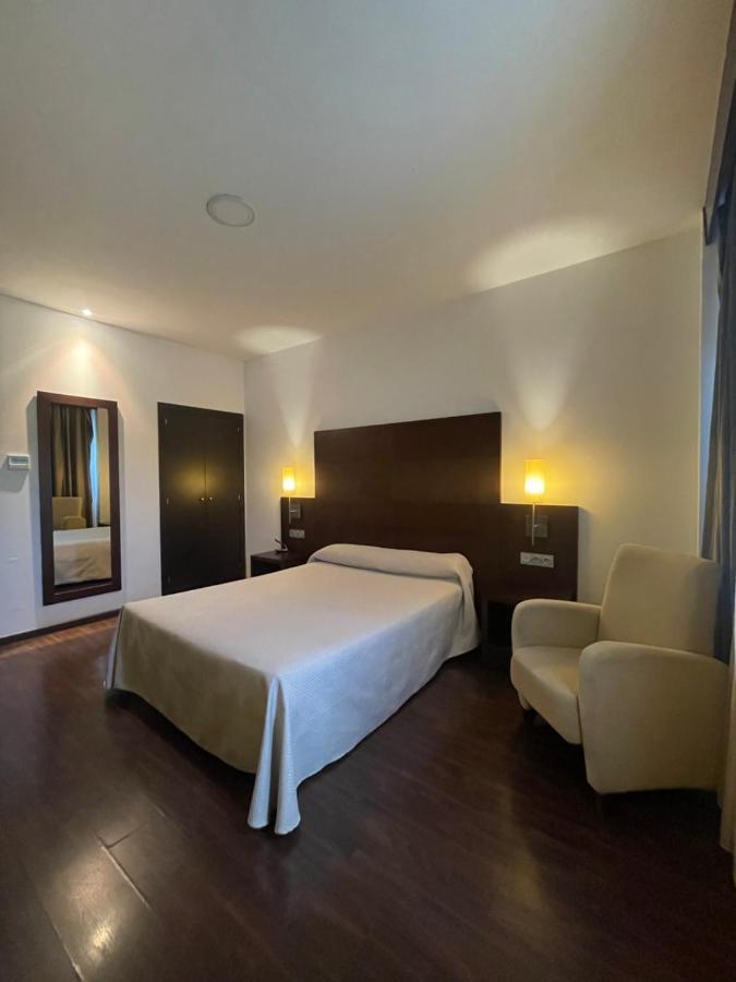 Double Room Balcony,1361374142:JPEG