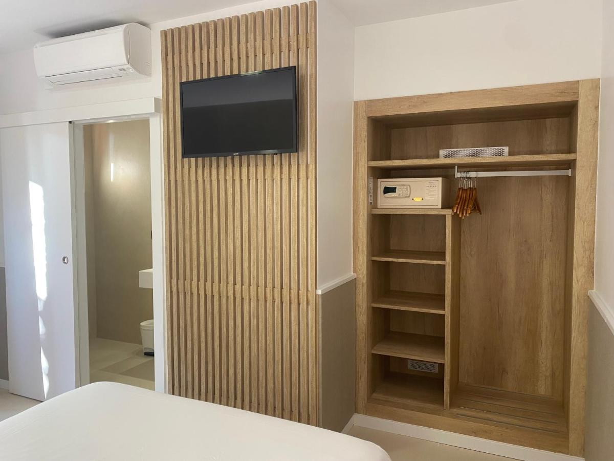 Double or Twin Room without kitchen