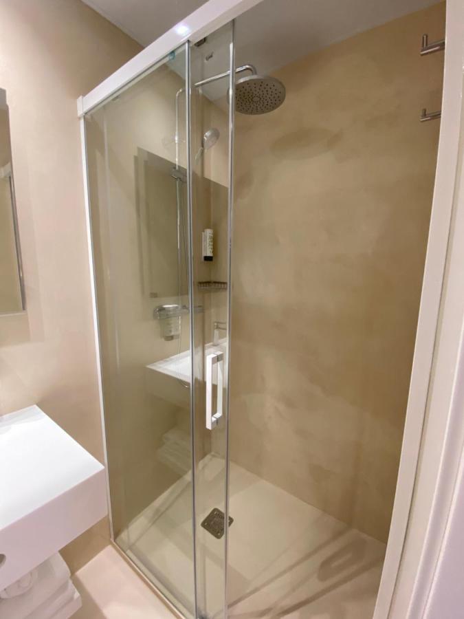 Double or Twin Room without kitchen