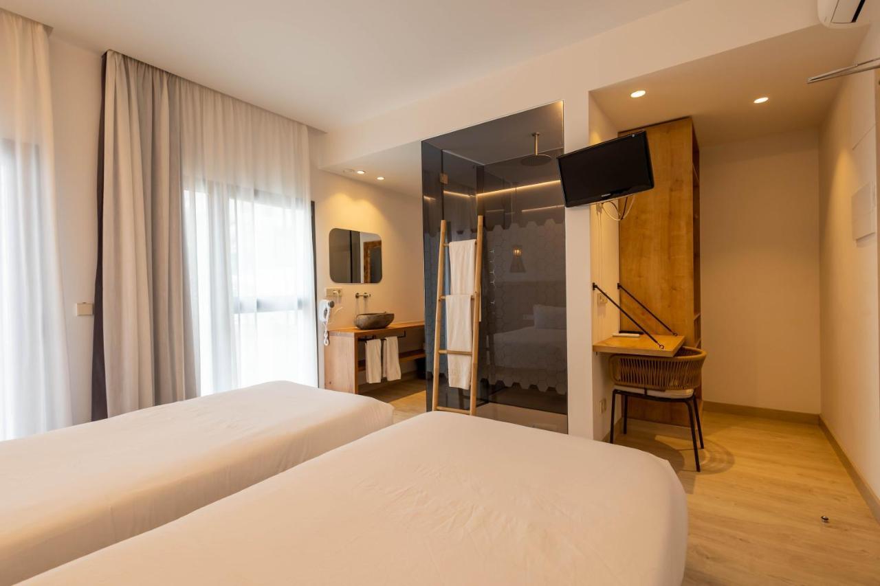 Premium Room with Balcony