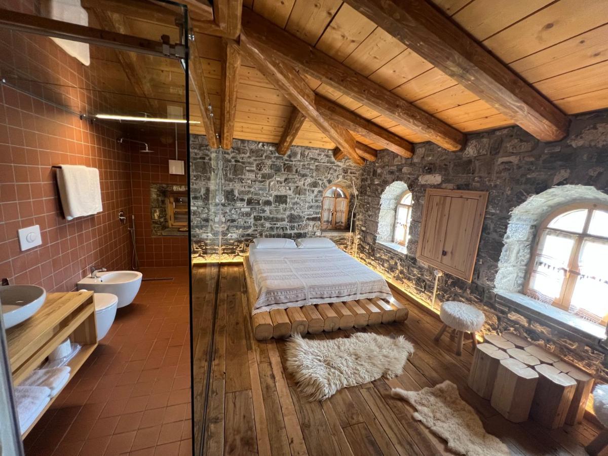 Deluxe Room,1366822565:JPEG