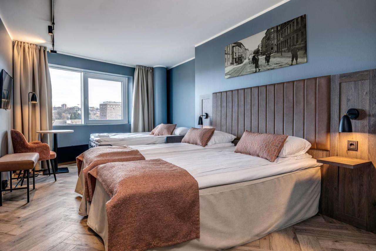 Deluxe Twin room Sofa Bed