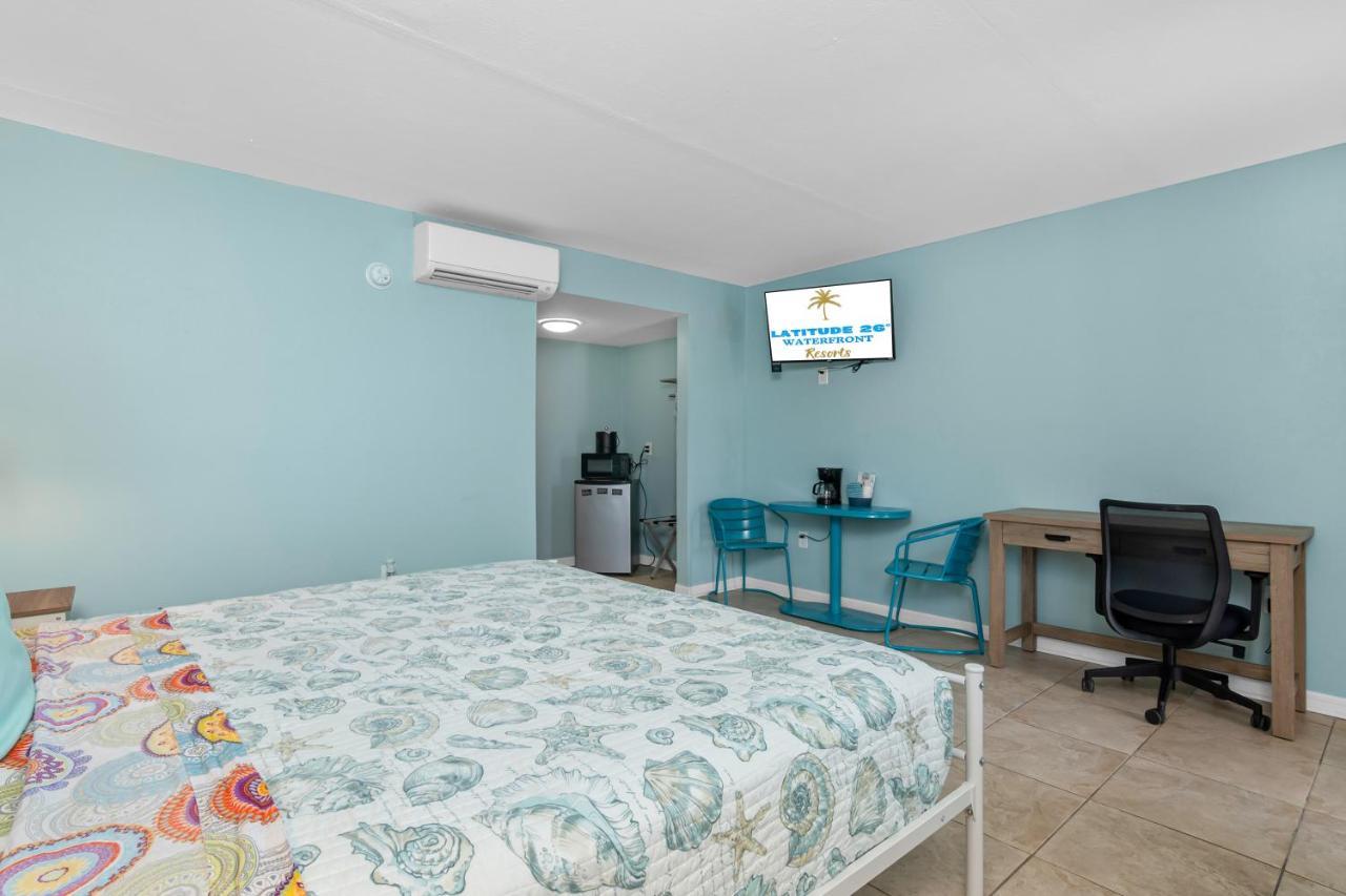 Standard King Room
