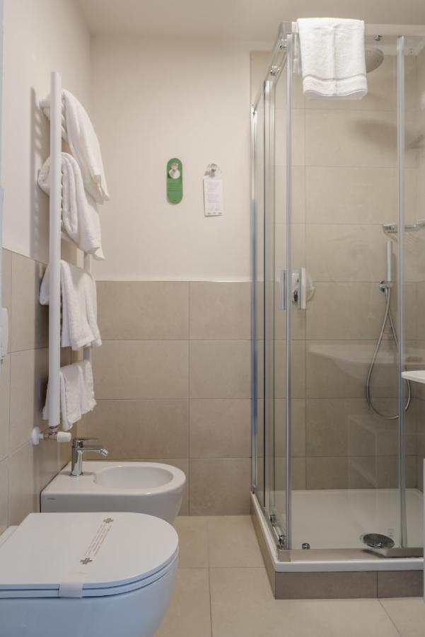 Double or Twin Room Lake View Balcony