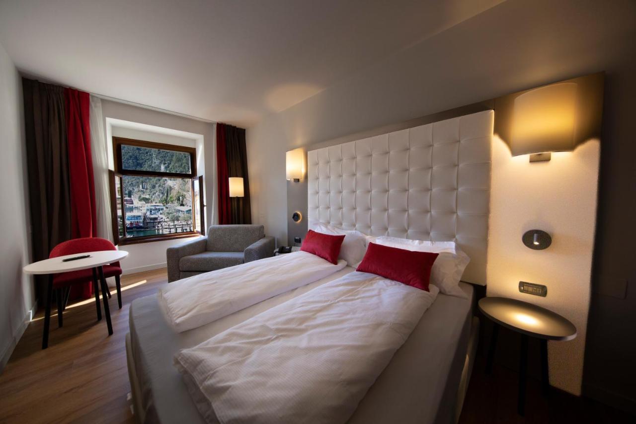 Double Room Lake View