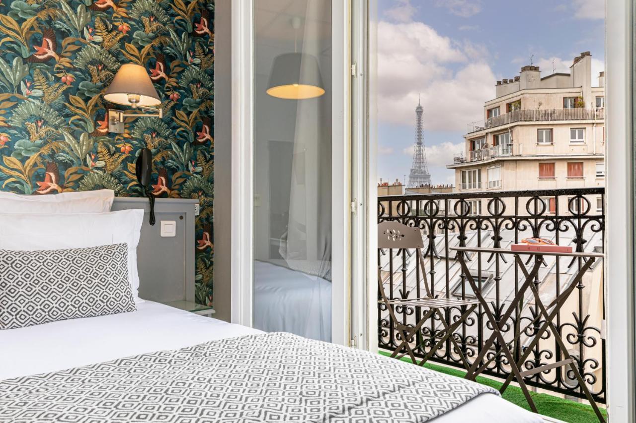 Chambre Double - Vue sur Tour Eiffel