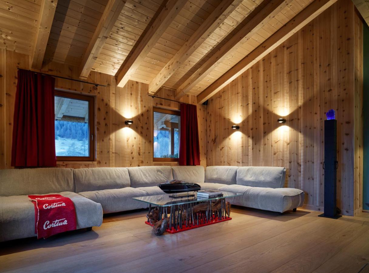Chalet,1388579792:JPEG