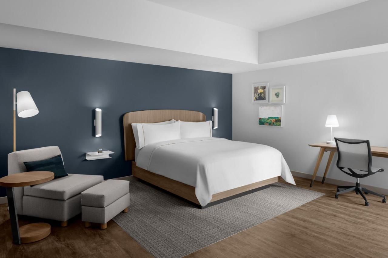 Standard King Room,1376496896:JPEG