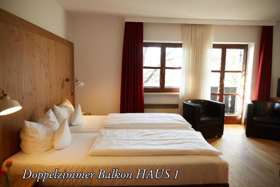 Double Room Balcony House 1