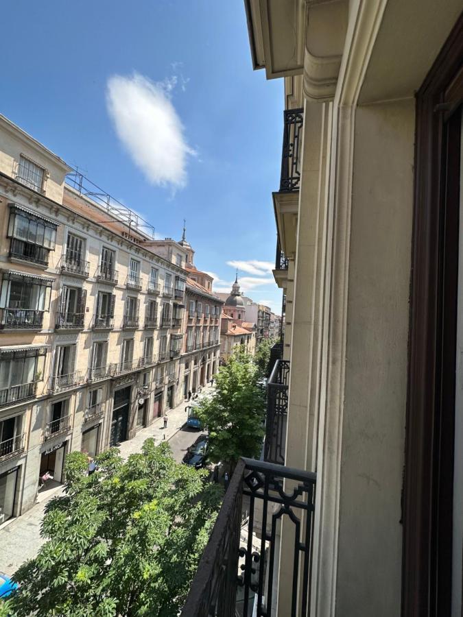Double Room Balcony City View