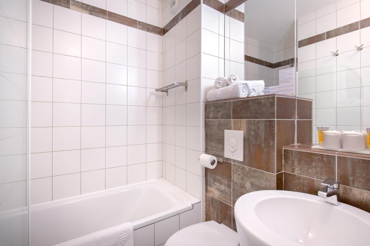 Superior Twin Room,1215159151:JPEG