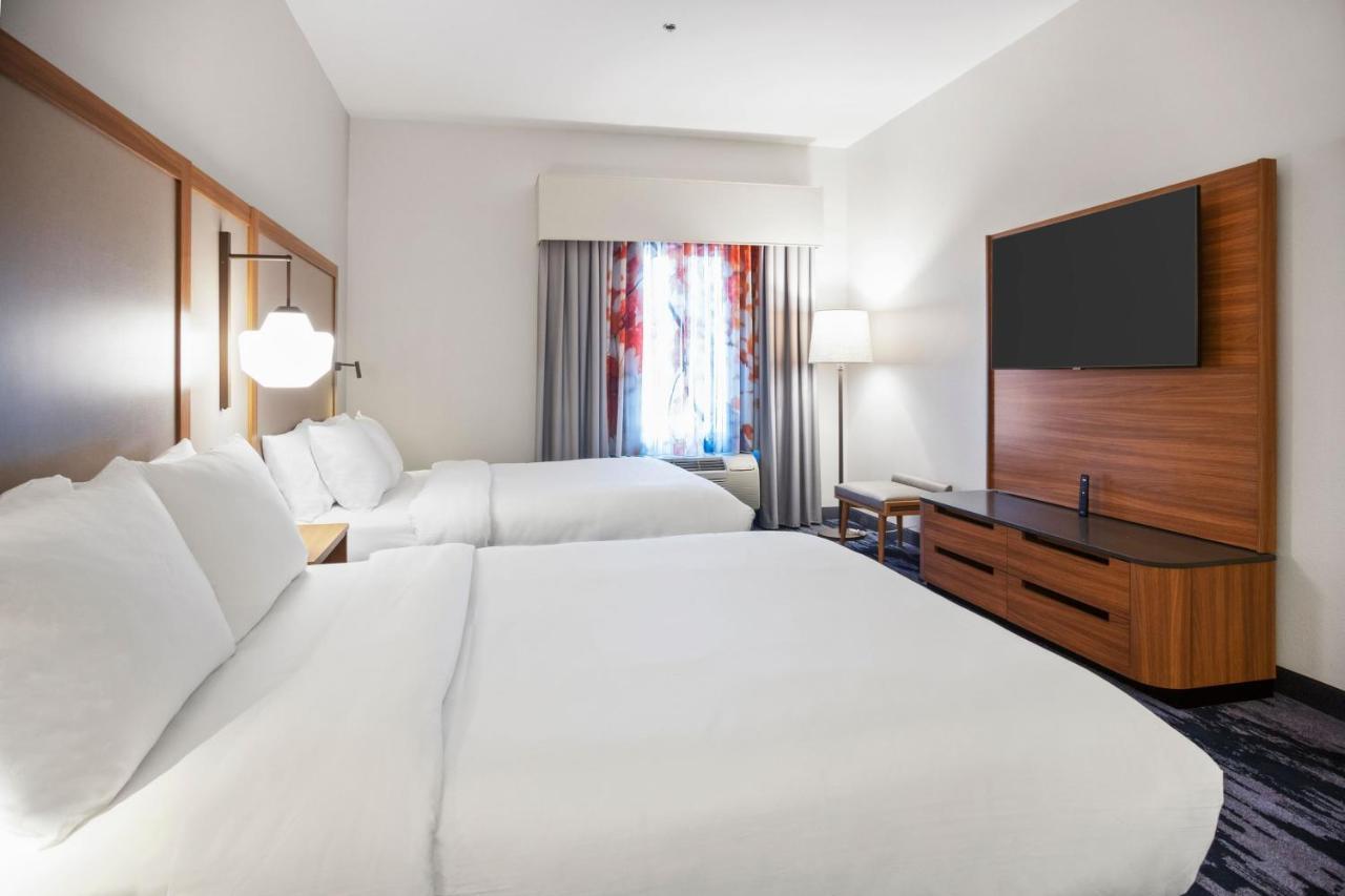 Queen Room with Two Queen Beds