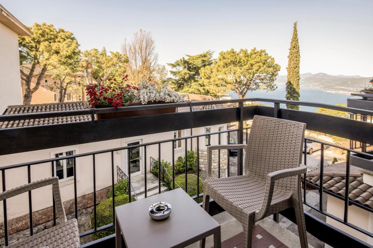 Double or Twin Room Balcony