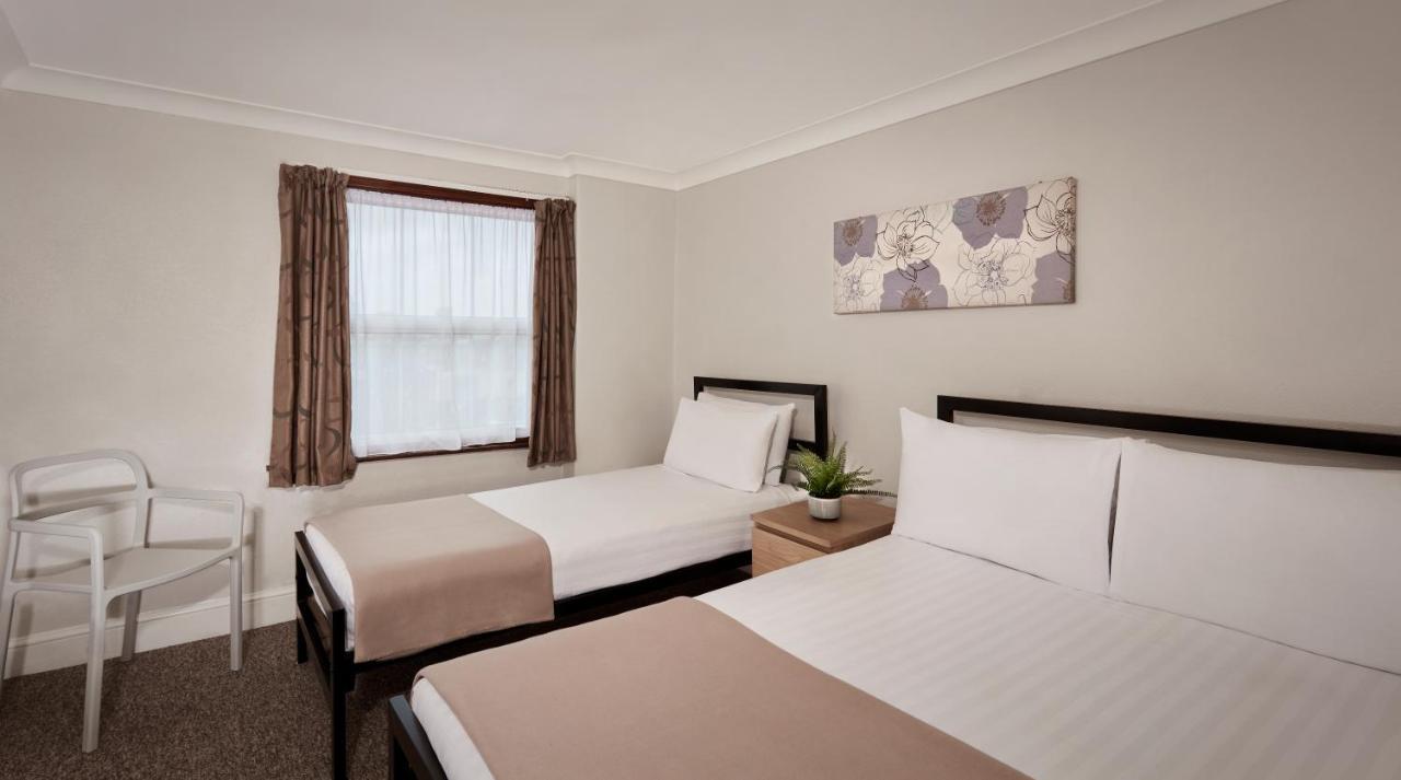 Quarto Triplo Superior - Camas de Casal e de Solteiro