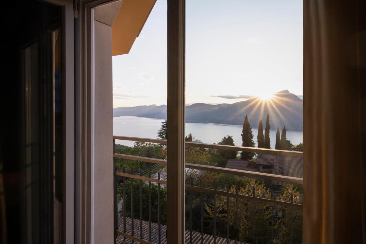 Deluxe Double or Twin Room Lake View
